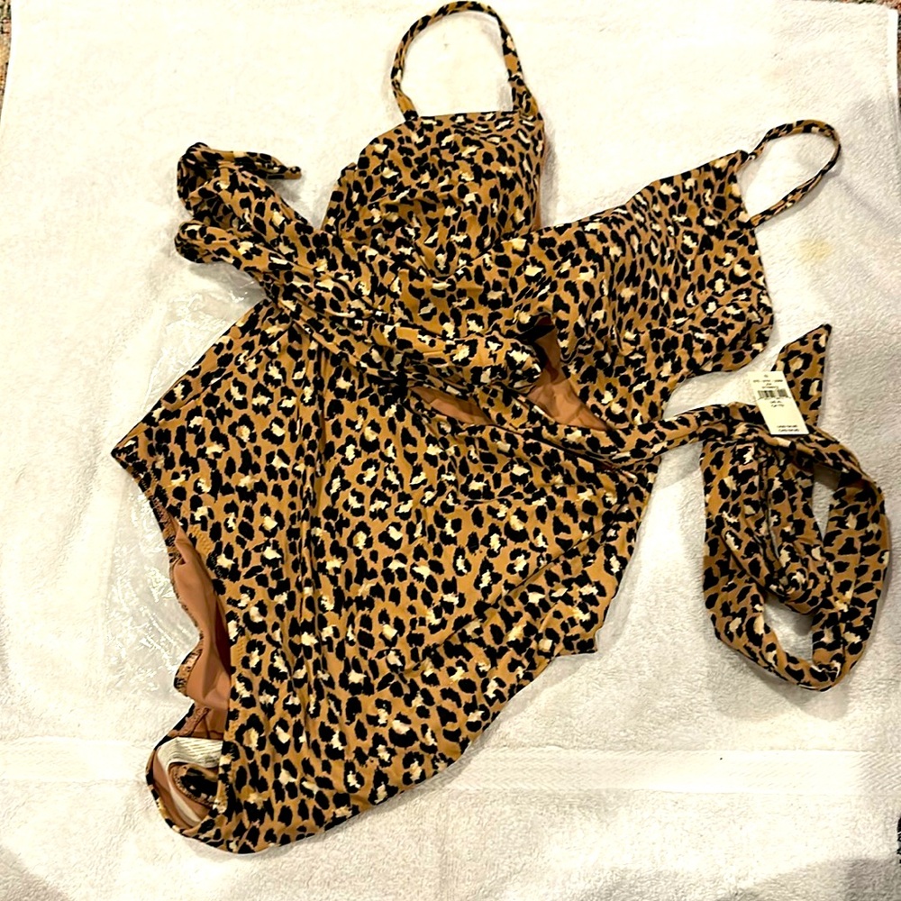 NWT Aerie Leopard Wrap Bathing Suit